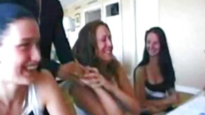 Sistergő barna családi porno videok hölgyek csúnya kanapé csoport veri
